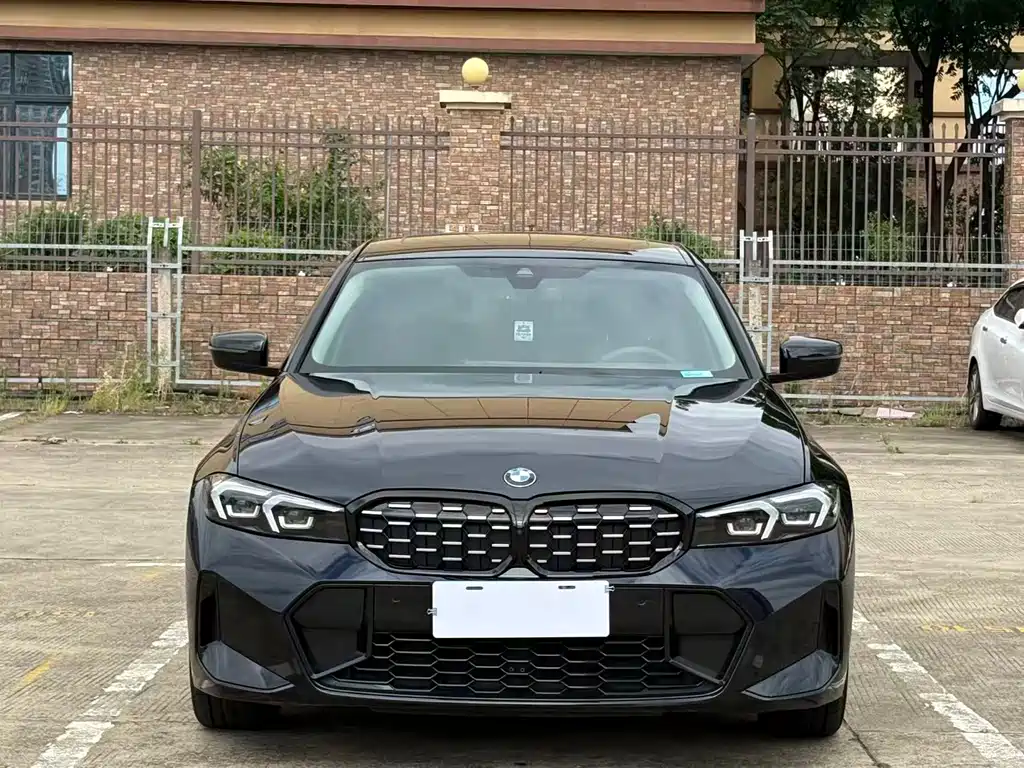 BMW 3 Series — миниатюра 2