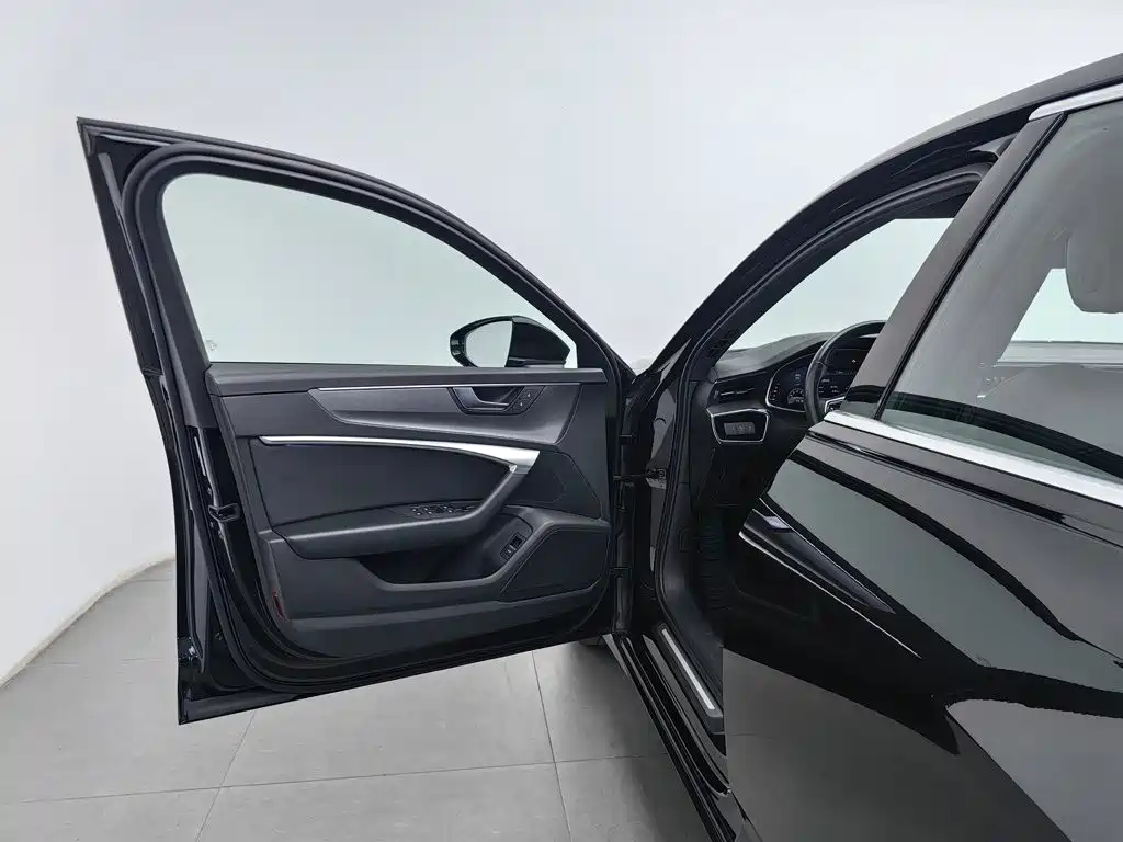 Audi A6L — миниатюра 8
