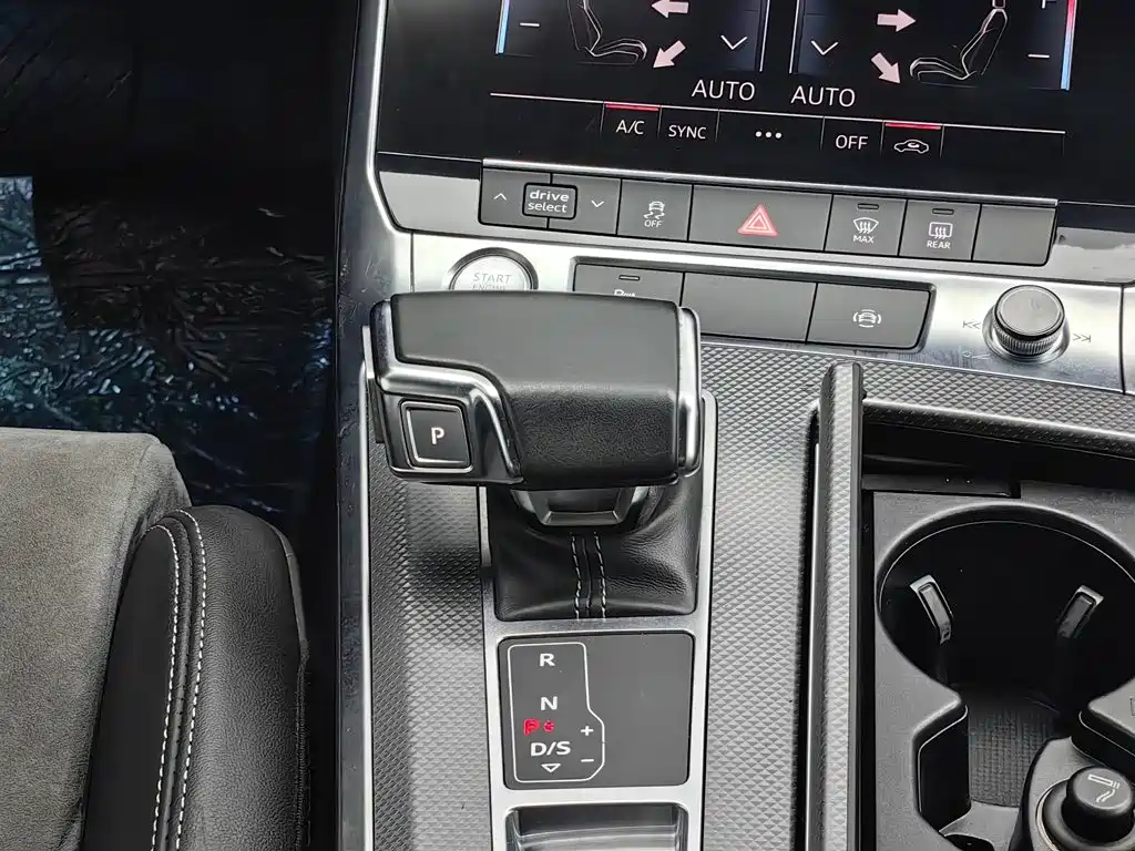Audi A6L — миниатюра 13