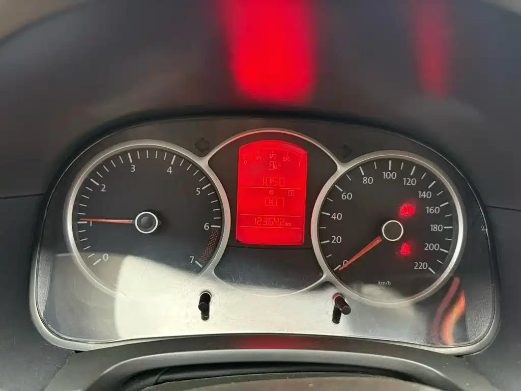 Volkswagen Lavida — миниатюра 9