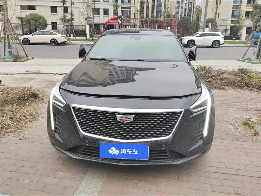 CADILLAC CT6