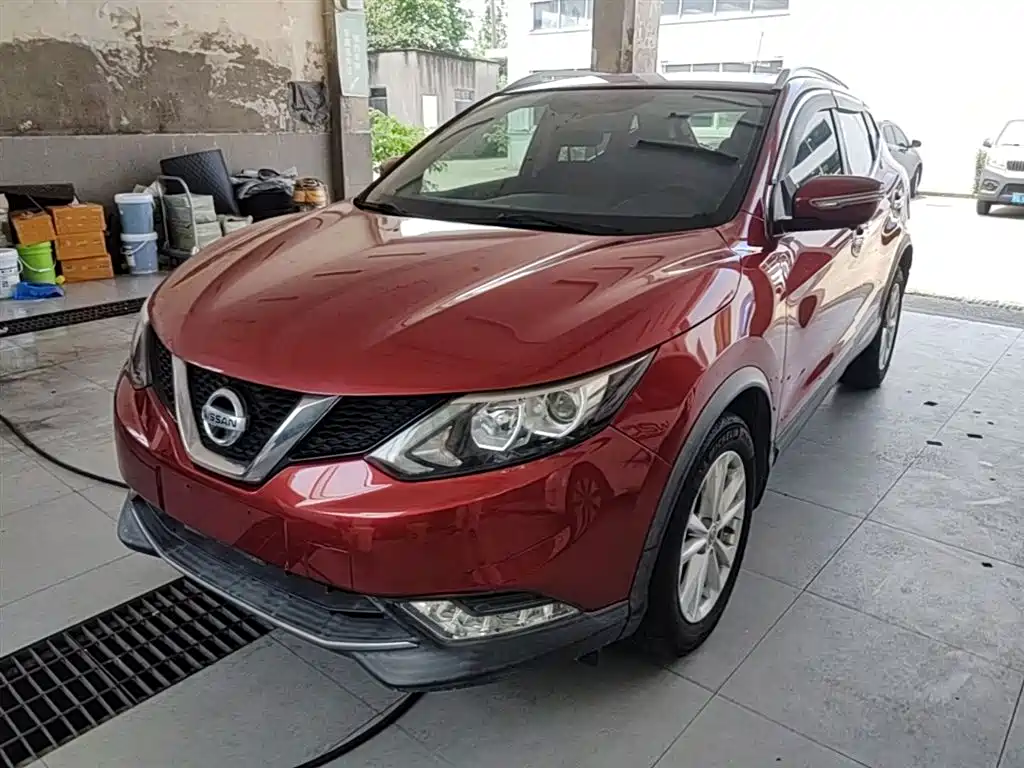 Купить Nissan Qashqai