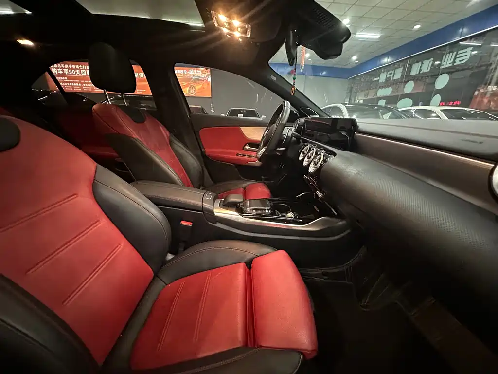 MERCEDES-BENZ A CLASS AMG