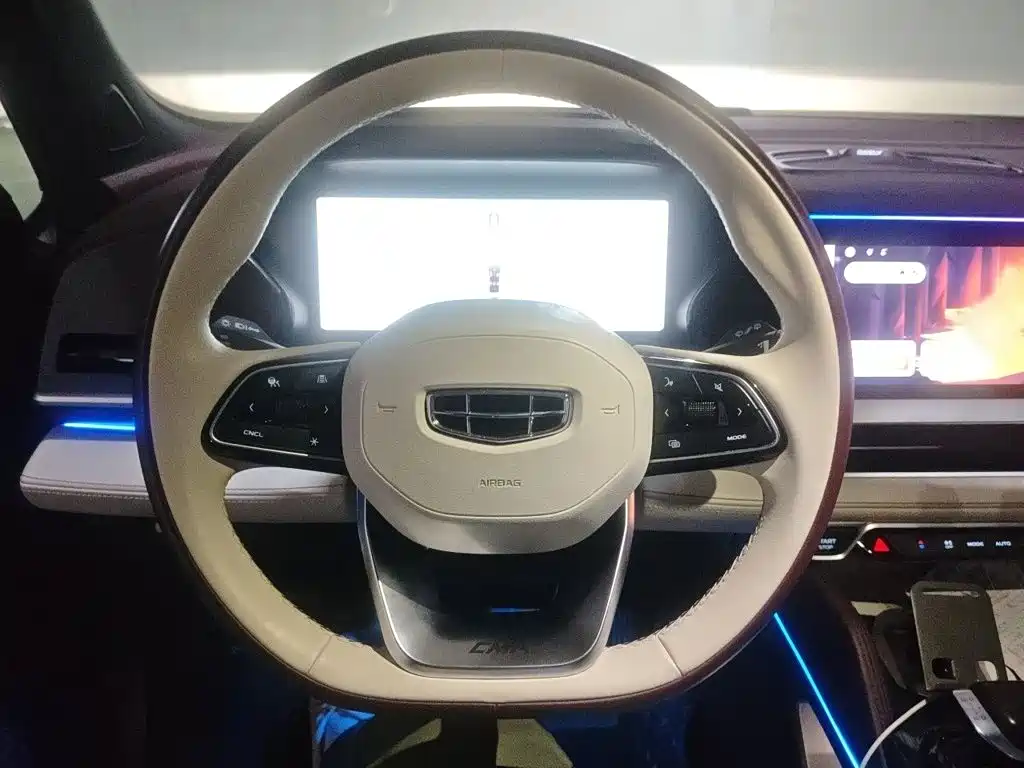 Geely Xingyue L — миниатюра 3