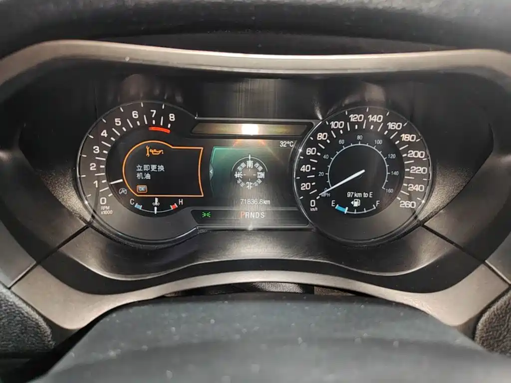 Lincoln MKZ — миниатюра 12