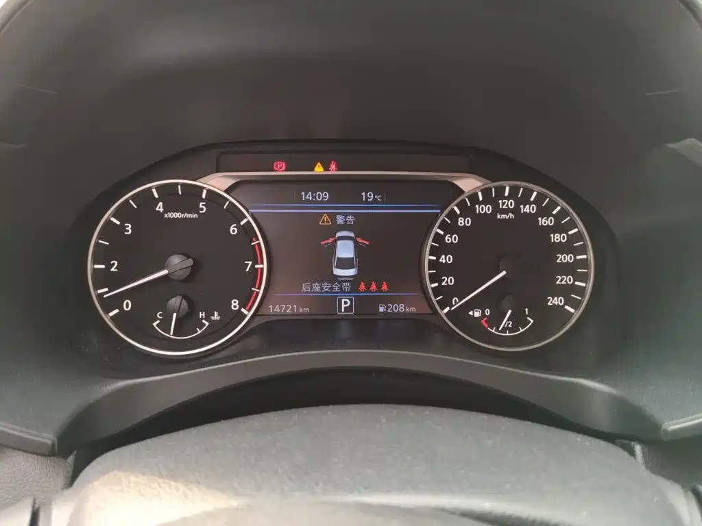 Nissan Teana — миниатюра 7