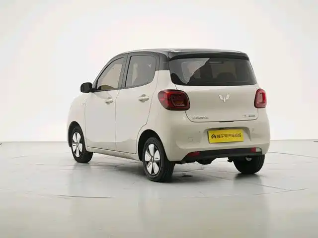 Wuling Mini EV MINIEV 2025 Premium +