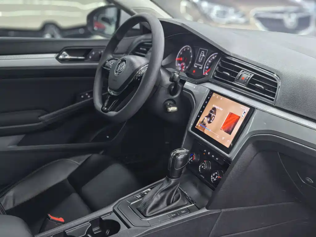 Volkswagen Lamando — миниатюра 17