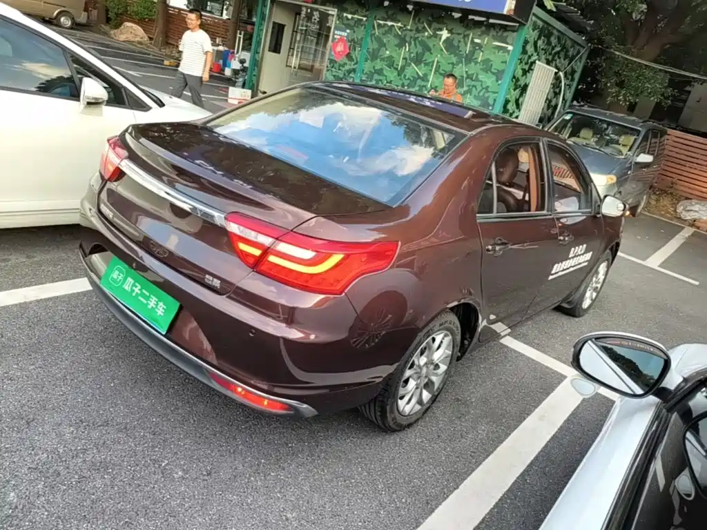 Geely Vision — миниатюра 7