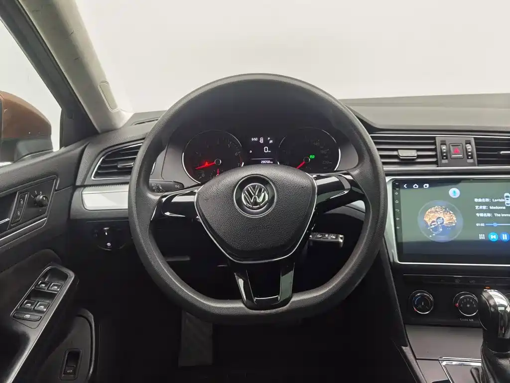 Volkswagen Lamando — миниатюра 11