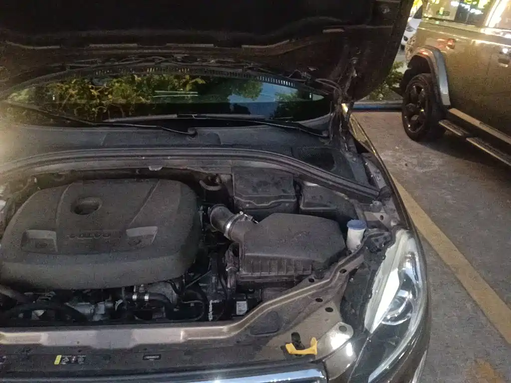 Volvo XC60 — миниатюра 20