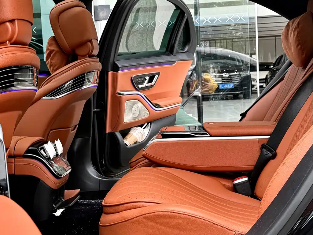 Mercedes-Benz S-Class — миниатюра 6