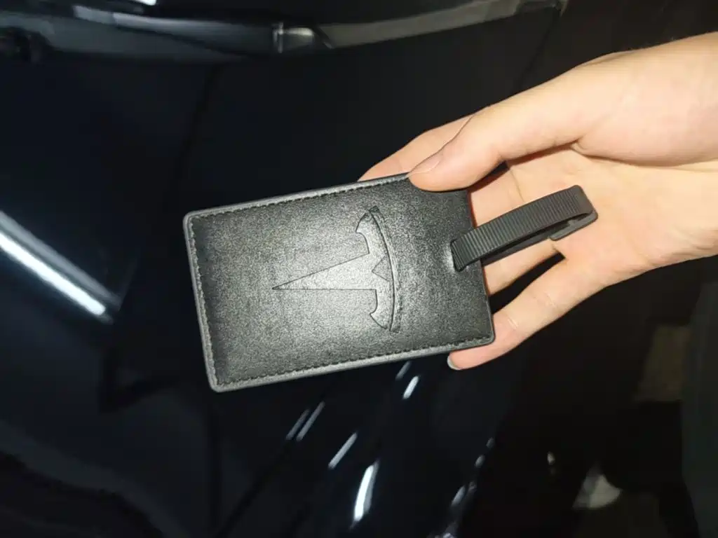 Tesla Model 3 — миниатюра 9