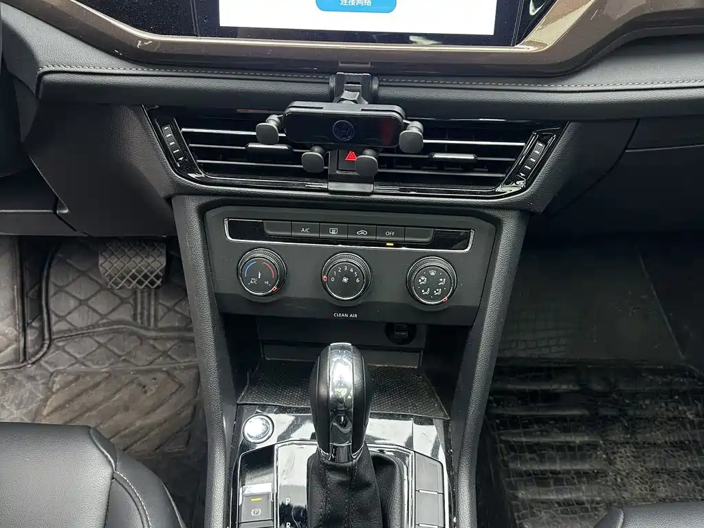 Volkswagen Tharu — миниатюра 17