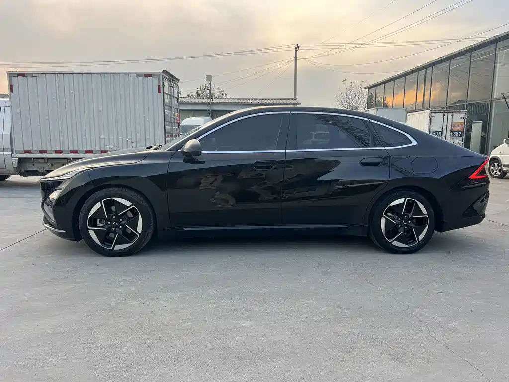 Wuling Xingguang — миниатюра 4