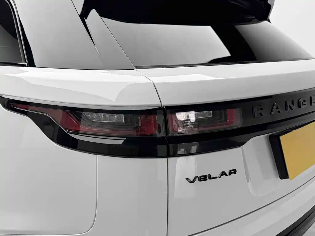 Land Rover Velar — миниатюра 14