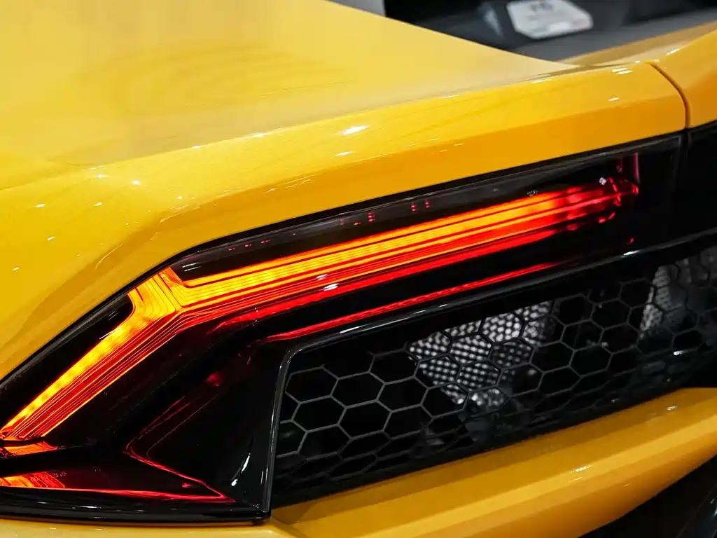 LAMBORGHINI HURACÁN
