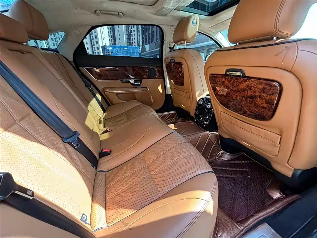 Jaguar XJ — фотографии объявления, Фото 10