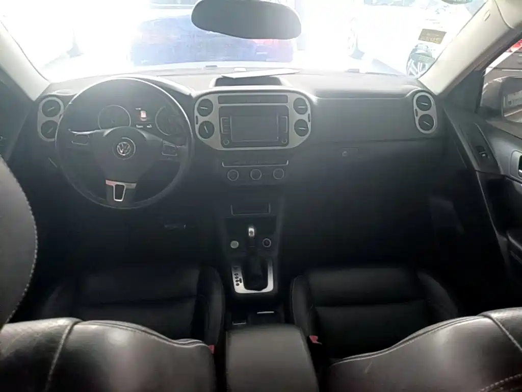 Volkswagen Tiguan — миниатюра 10