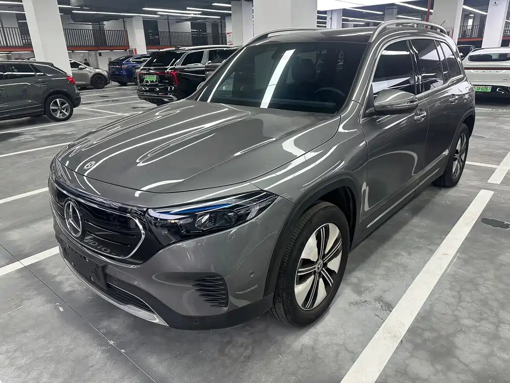 Mercedes-Benz EQB
