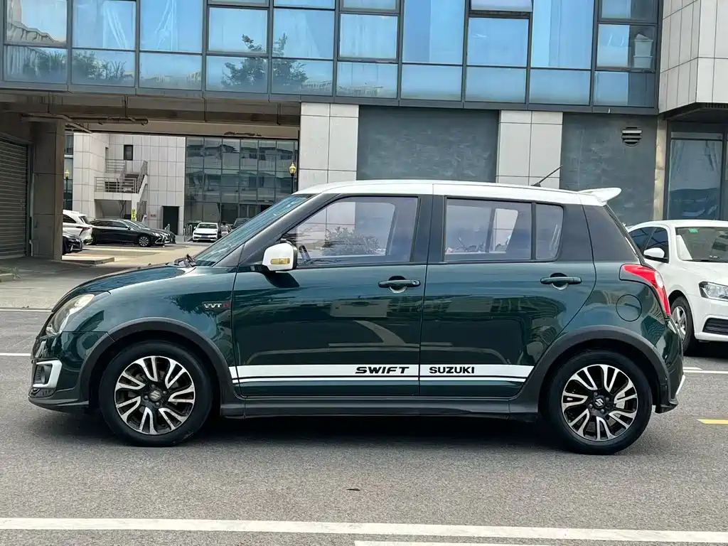 Suzuki Swift — миниатюра 3