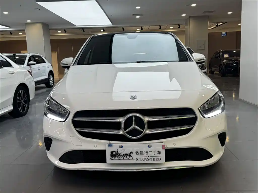 Mercedes-Benz B-Class — миниатюра 2
