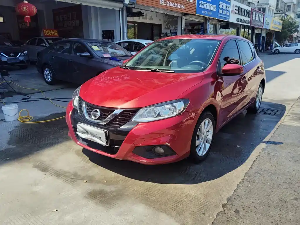 Nissan Tiida 2017