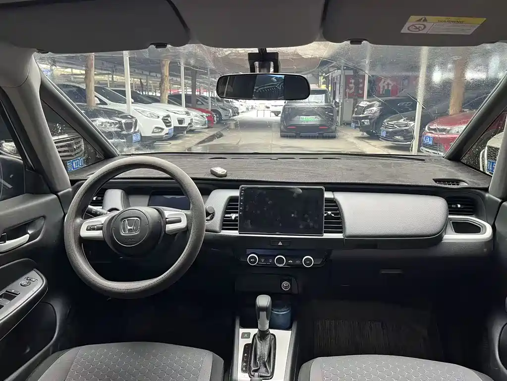 Honda Fit — миниатюра 8