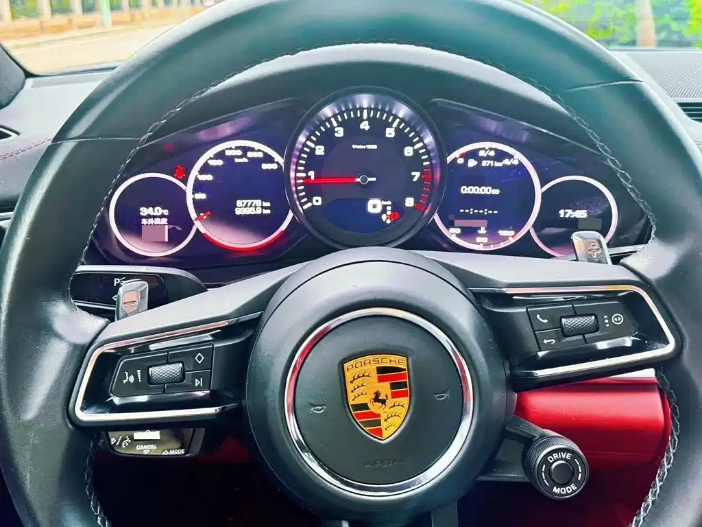 Porsche Panamera — миниатюра 6
