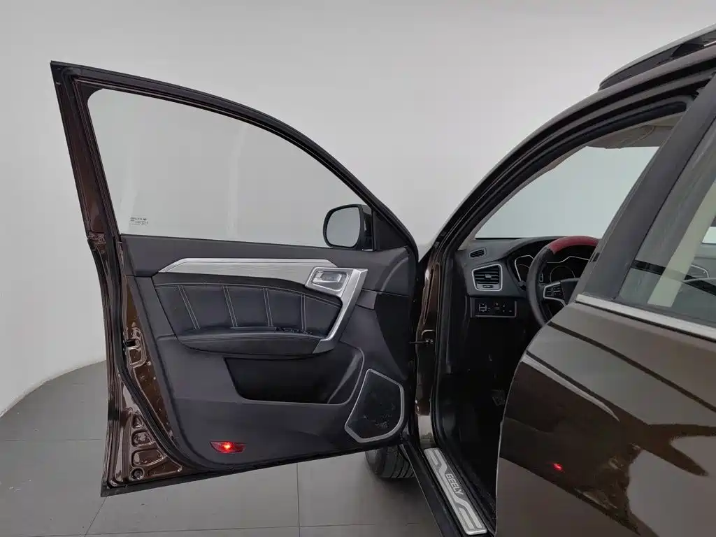 Geely Vision X6 — миниатюра 8