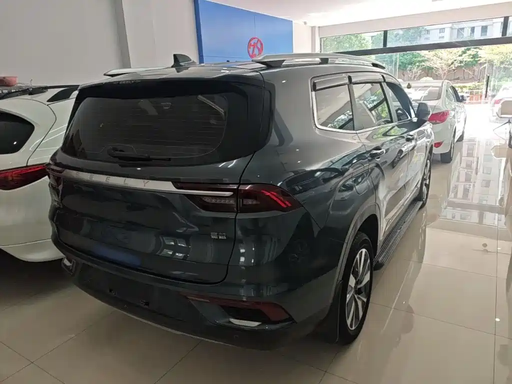 Geely Haoyue — миниатюра 7