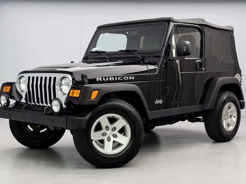 Купить Jeep Wrangler