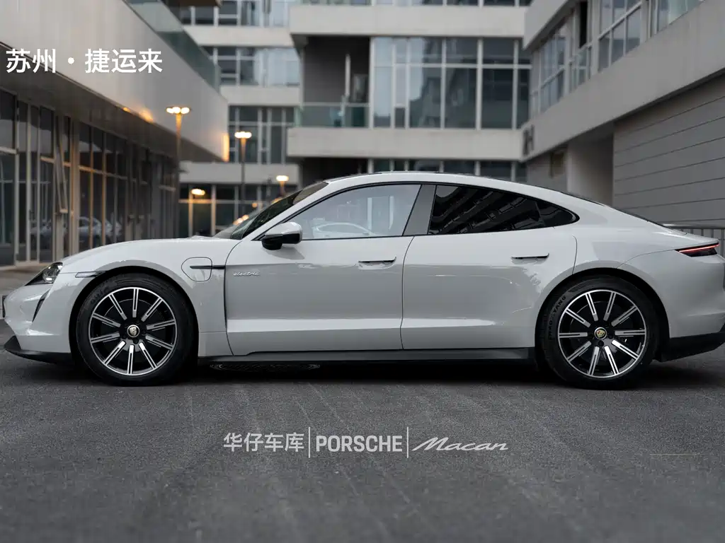 Porsche Taycan 2022 Taycan
