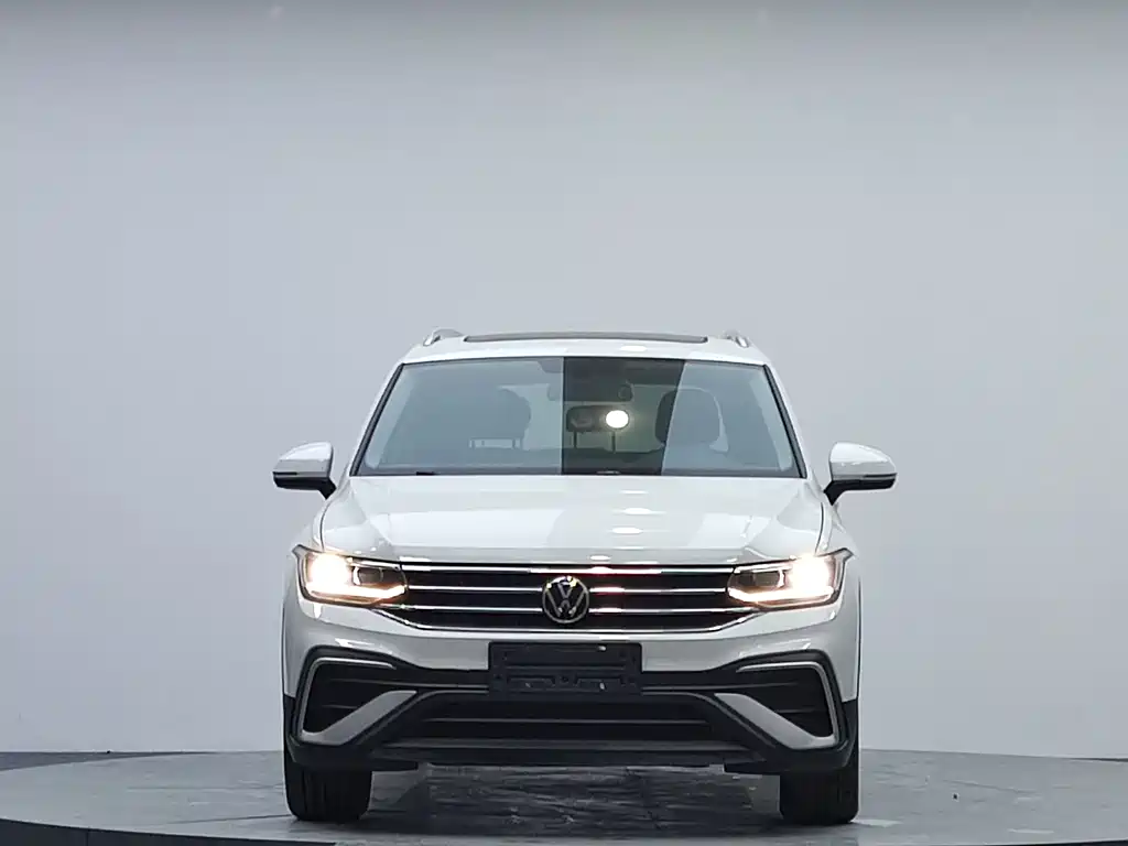 Volkswagen Tiguan L L 2023 280TSI AT