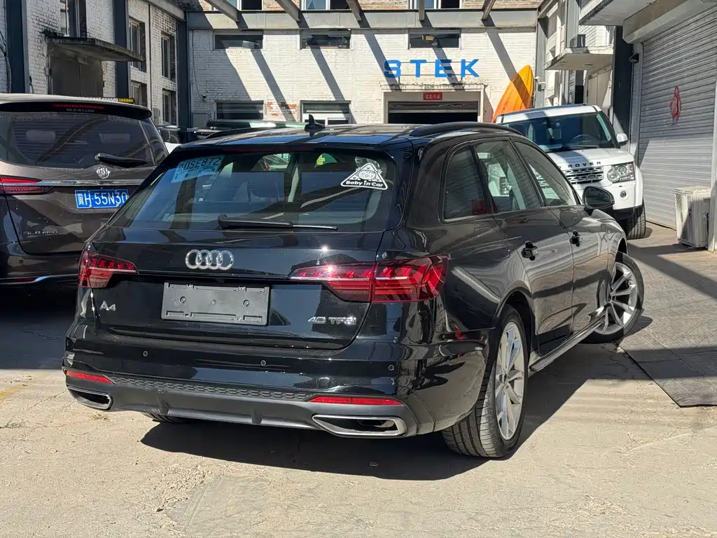 Audi A4 (Import) — миниатюра 16