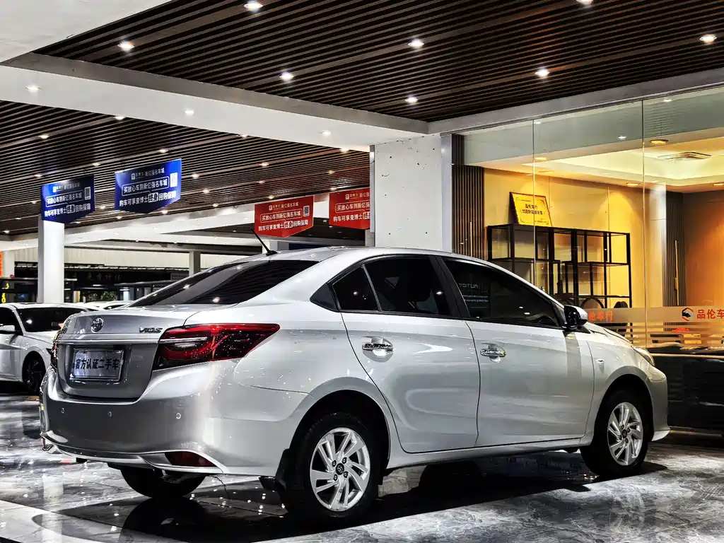 Toyota Vios — миниатюра 12