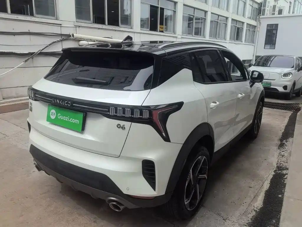 Lynk & Co 06 — миниатюра 7