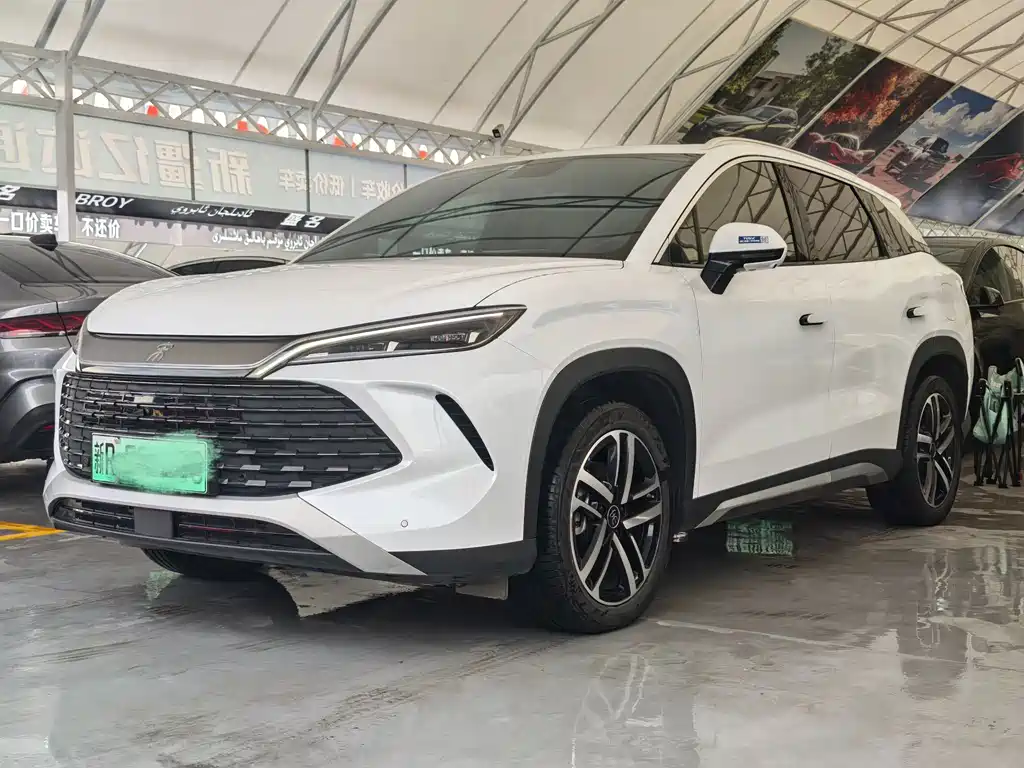 BYD L DM-i
