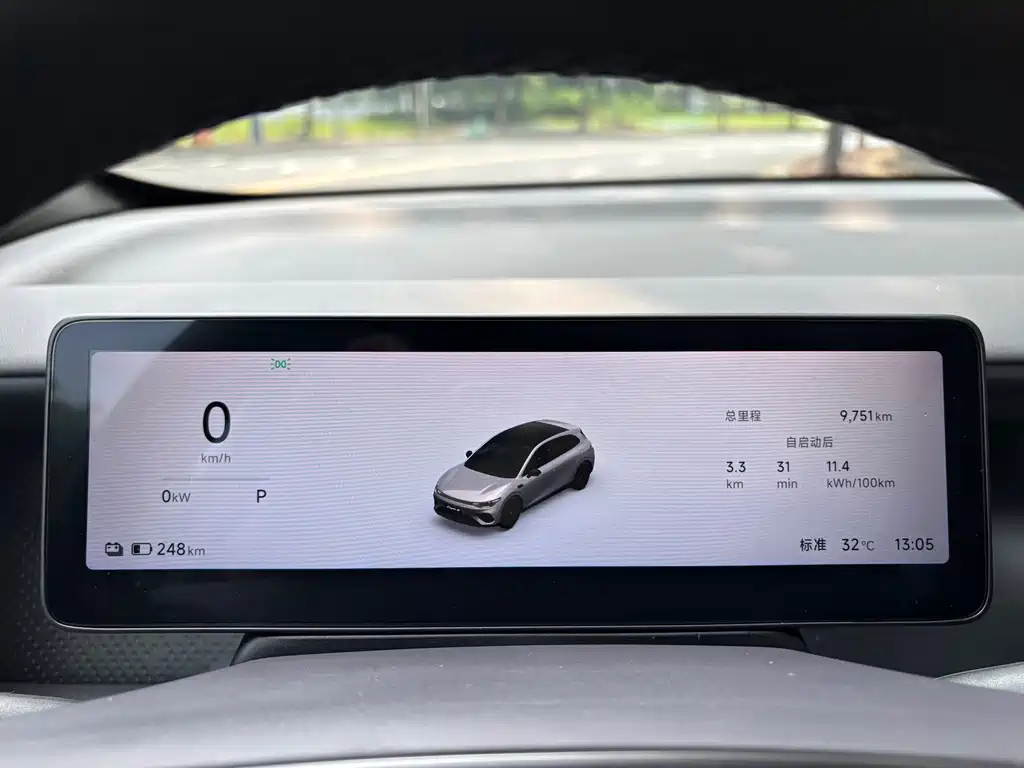 Leapmotor Leapmotor Lafa5 — миниатюра 14