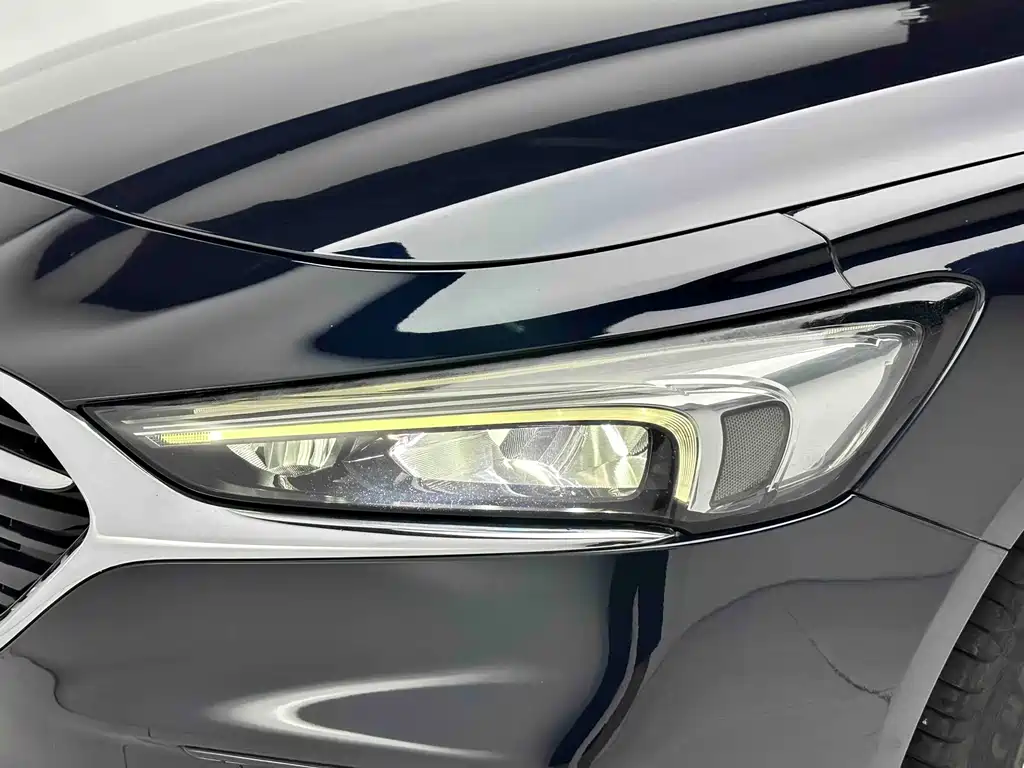 Buick LaCrosse — миниатюра 19