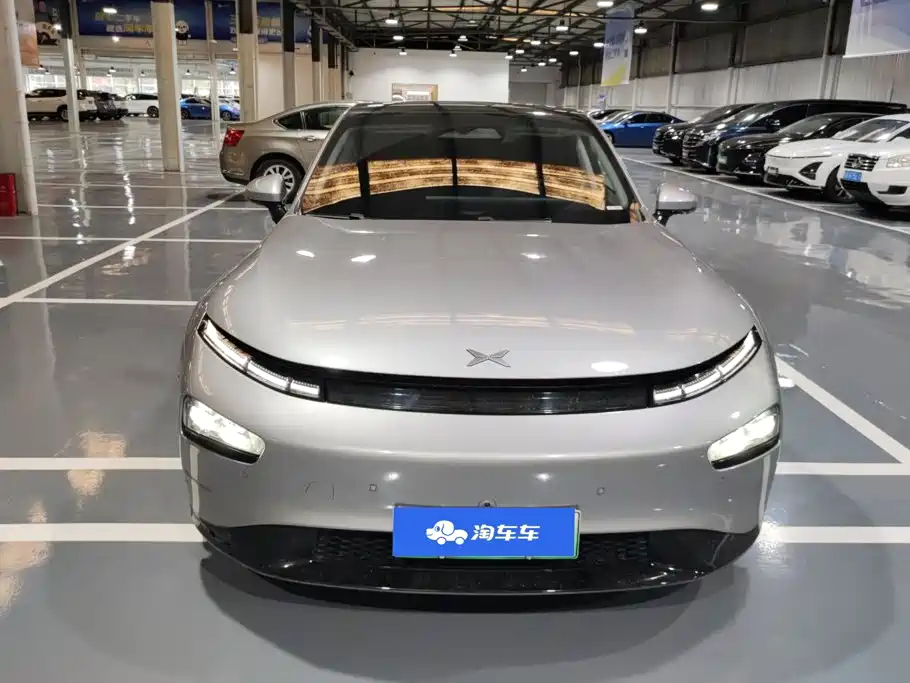 XPeng P7 — миниатюра 2