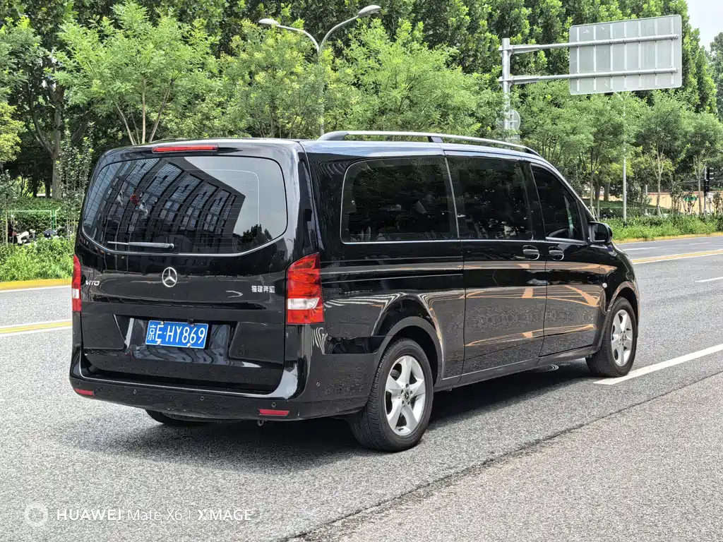 MERCEDES-BENZ VITO