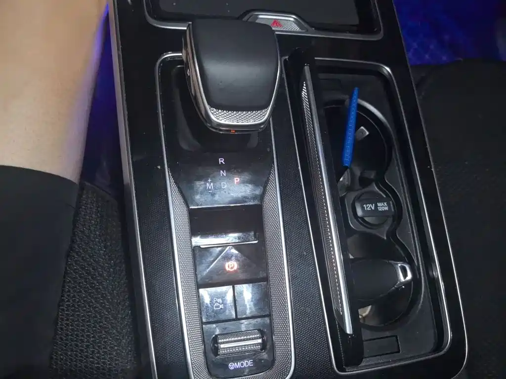 Hongqi Hongqi HS5 — миниатюра 7