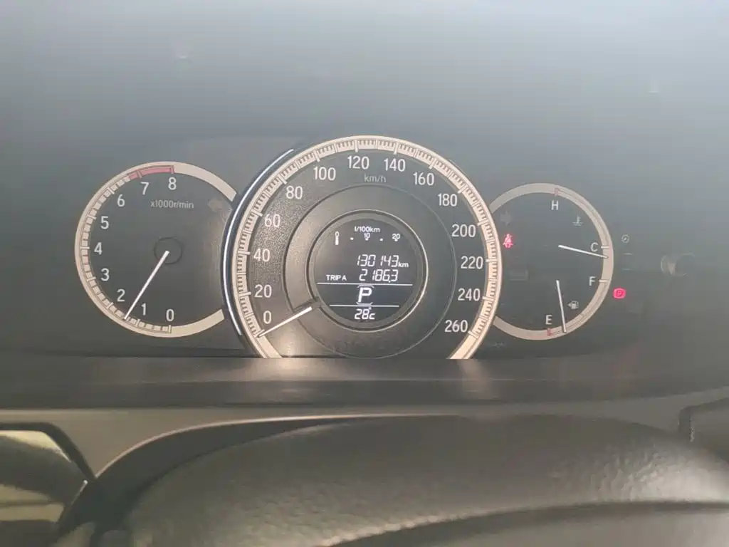 Honda Accord — миниатюра 12