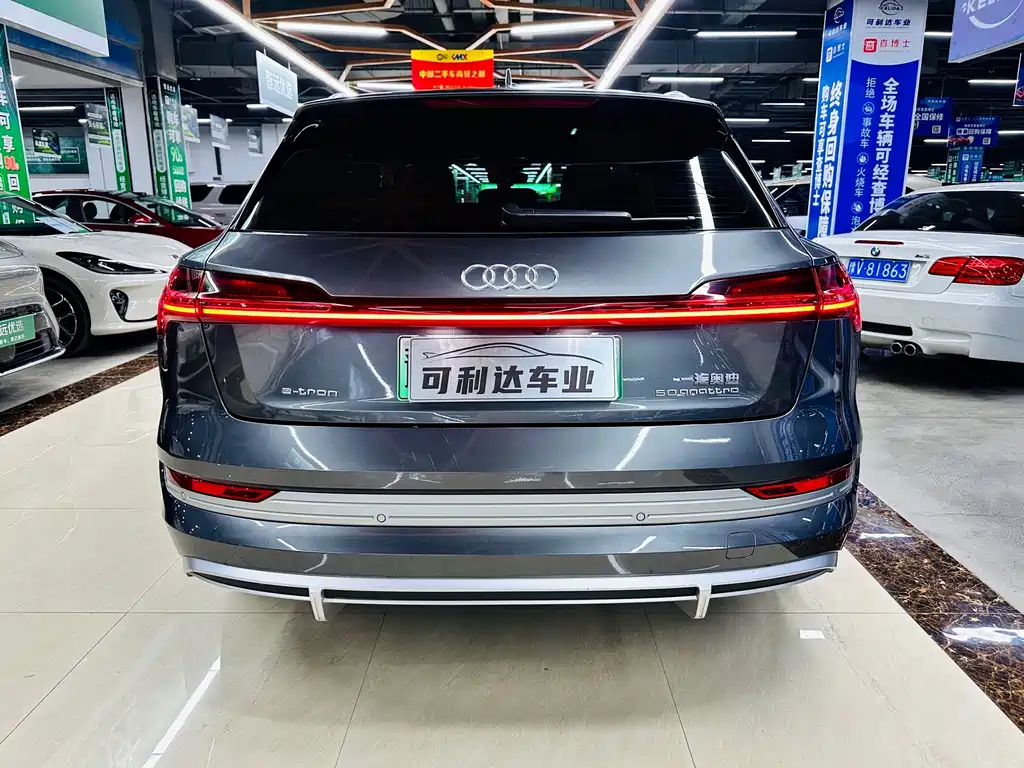Audi e-tron — миниатюра 6