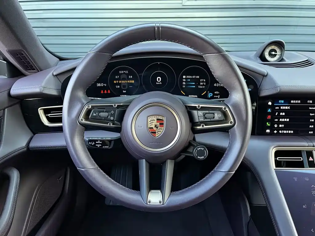 Porsche Taycan — фотографии объявления, Фото 16