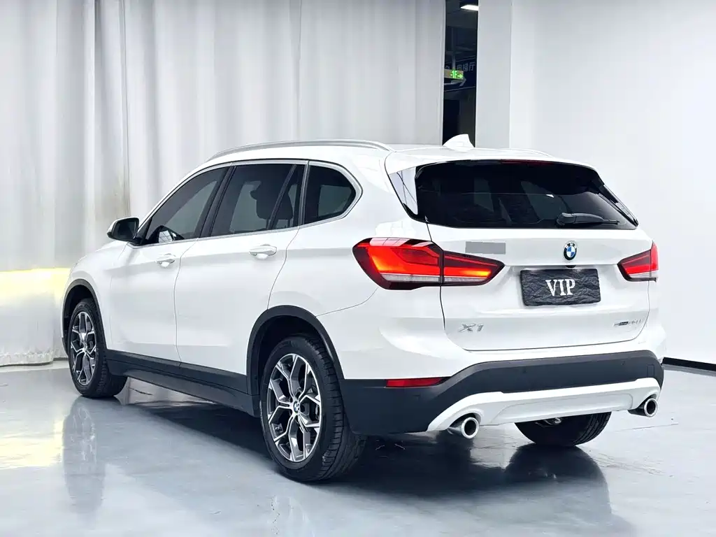 BMW X1 — миниатюра 9