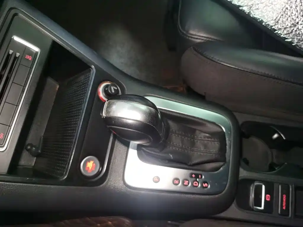 Volkswagen Tiguan — миниатюра 10