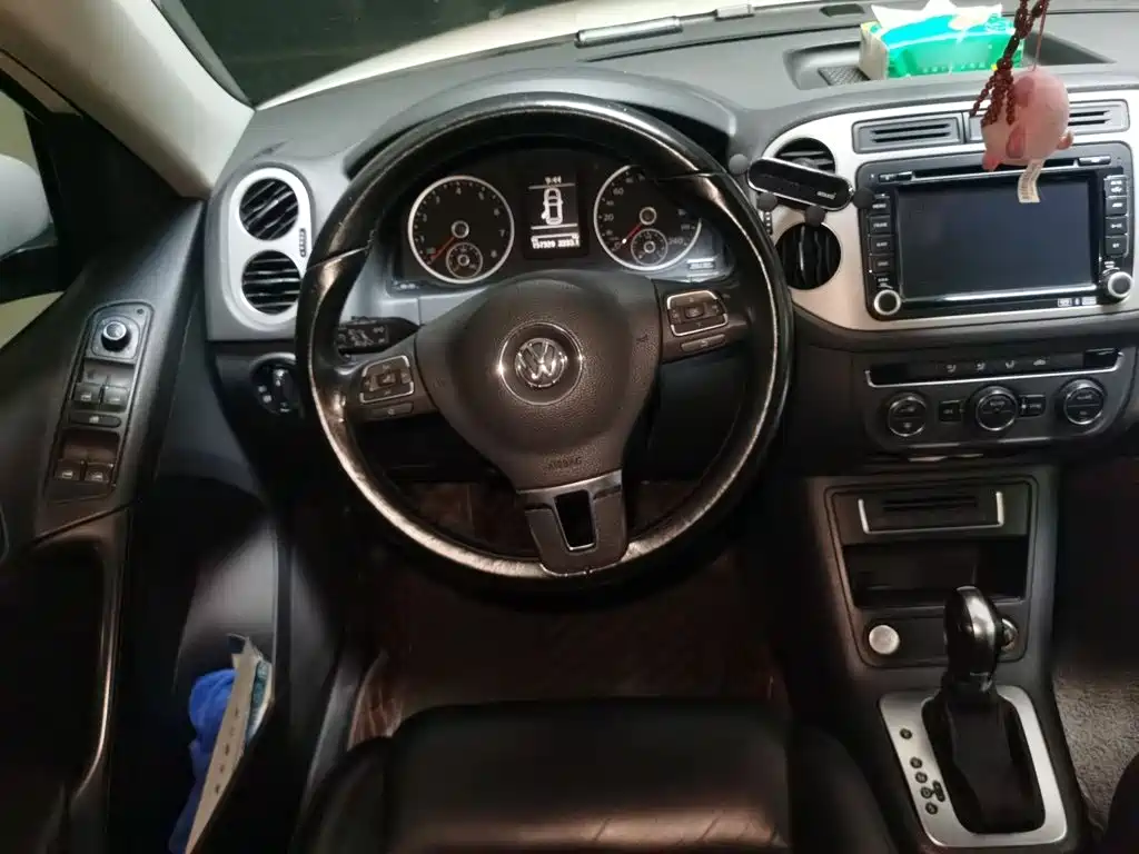 Volkswagen Tiguan — миниатюра 6