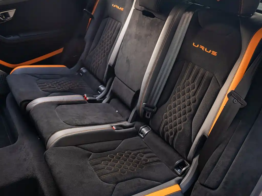 Lamborghini Urus — миниатюра 22
